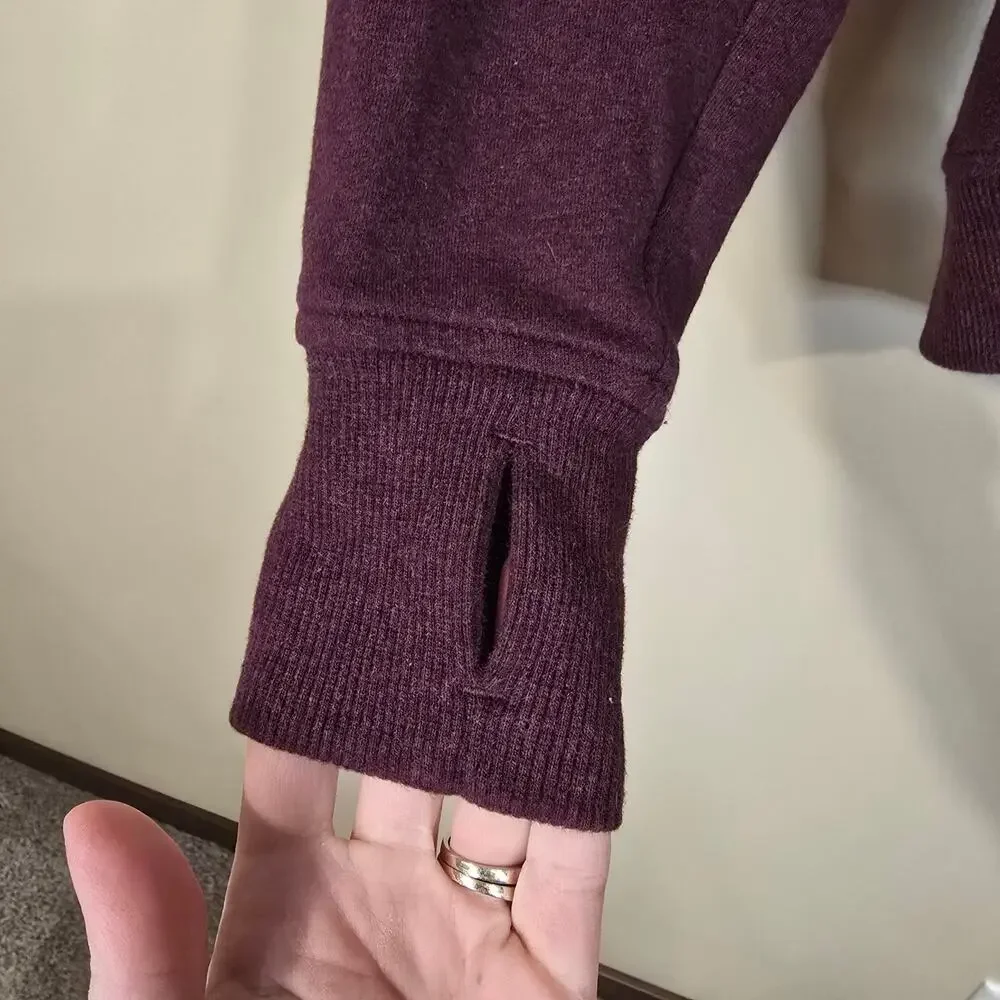 Women's Lululemon Maroon Turtleneck Sweatshirt | Size 6
